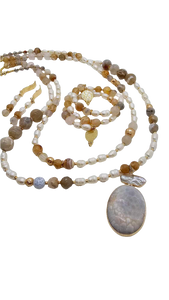 Coral jade and freshwater pearl necklace set! (1247 Influencer)