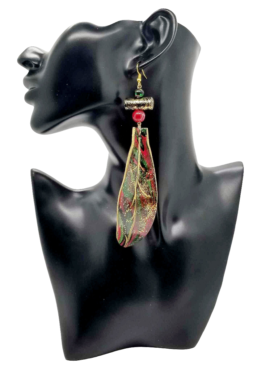 Red Green and Black clay earrings! (BBW 1228)