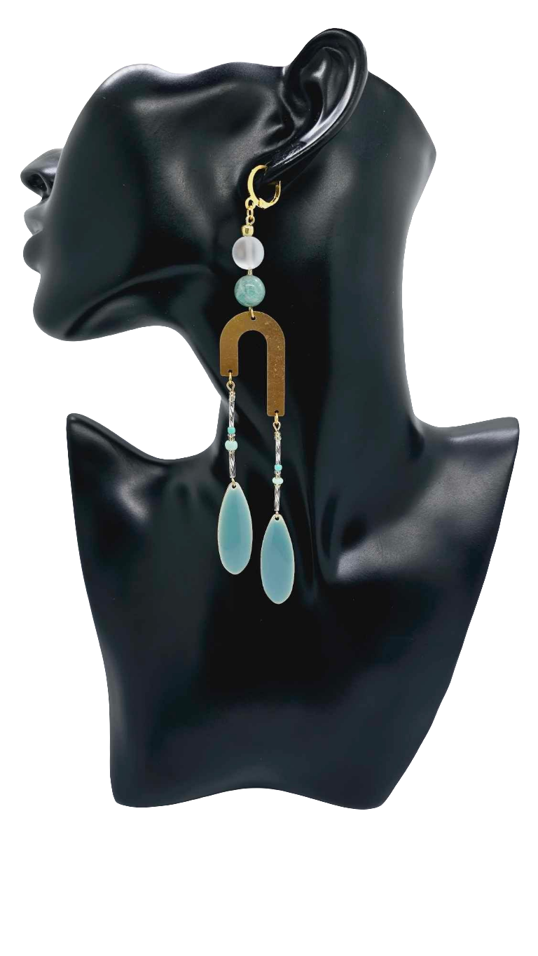 Seafoam green and gold earrings! (1286 Mosaic)