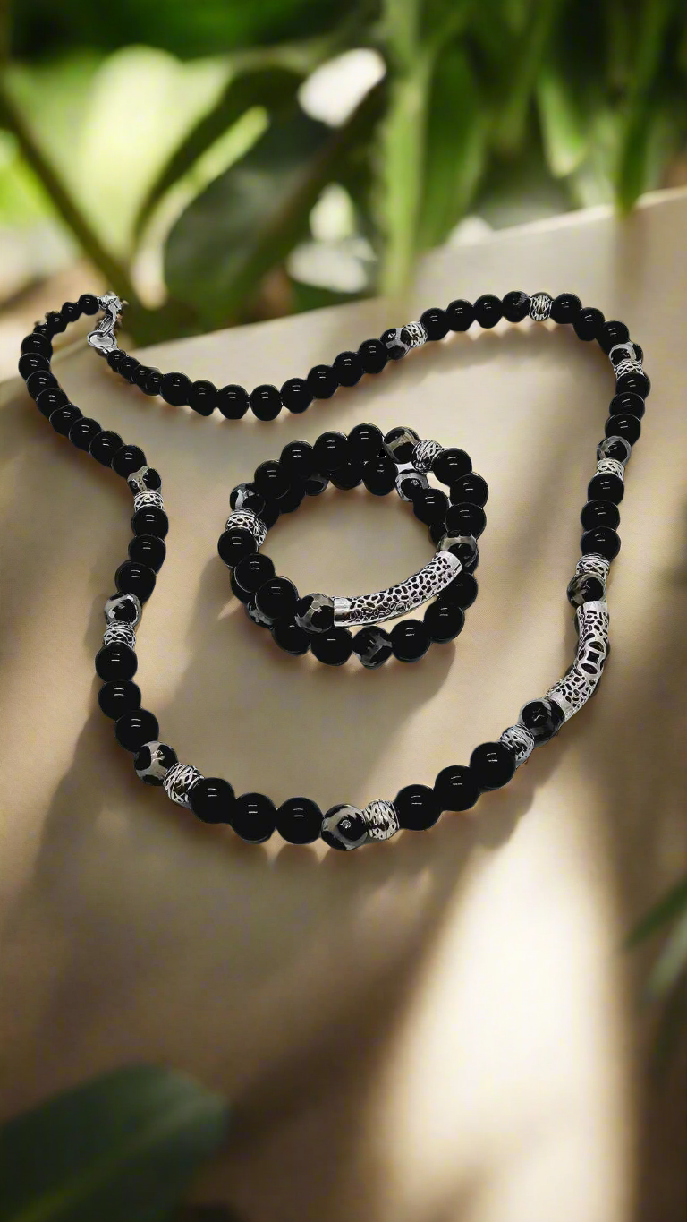 Black onyx necklace set! (Influencer 1257)