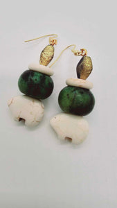 Emerald green and ivory Earrings (Short 1493)