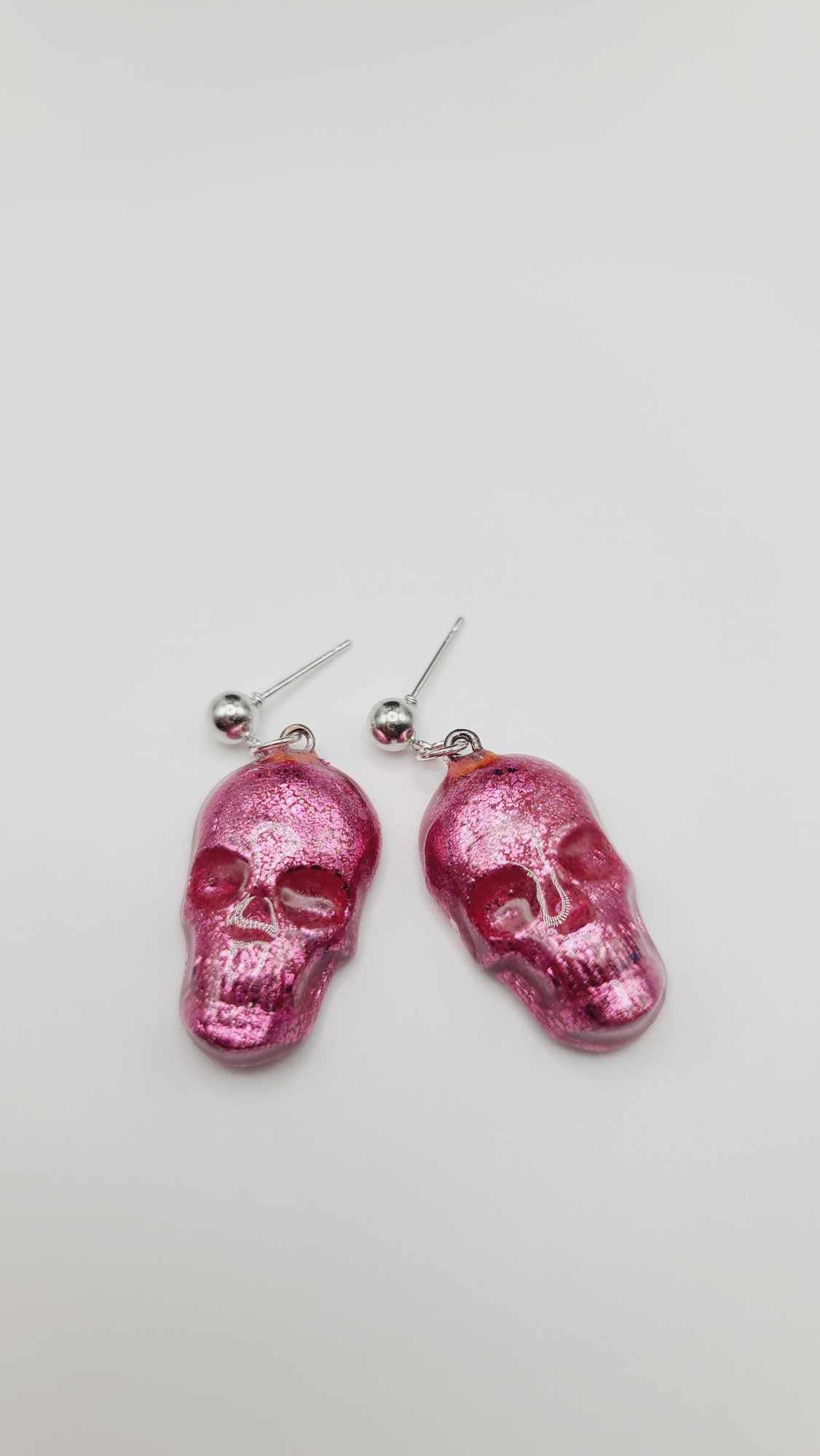 Pink skull Earrings (Short 1509)