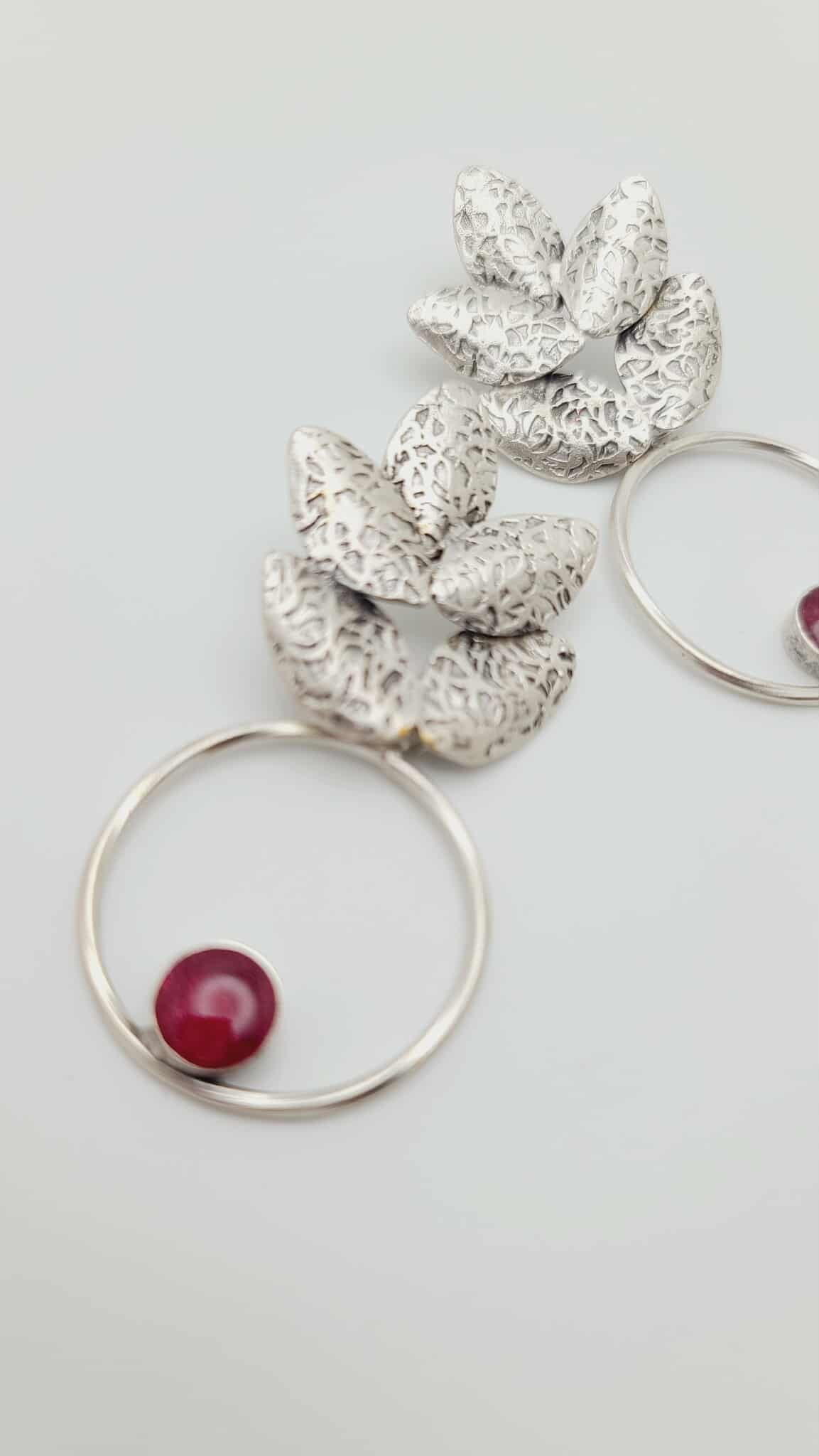 Crimson Bloom Earrings (Savage 1624)