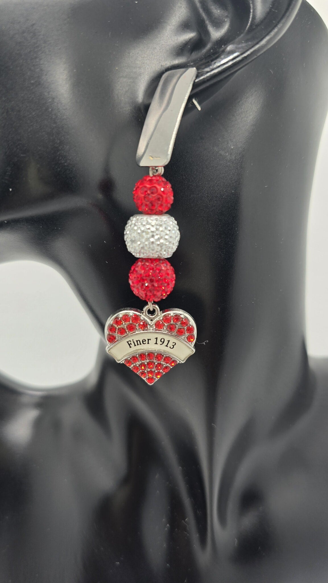 Crimson Legacy Heart Earrings (Short 1690)