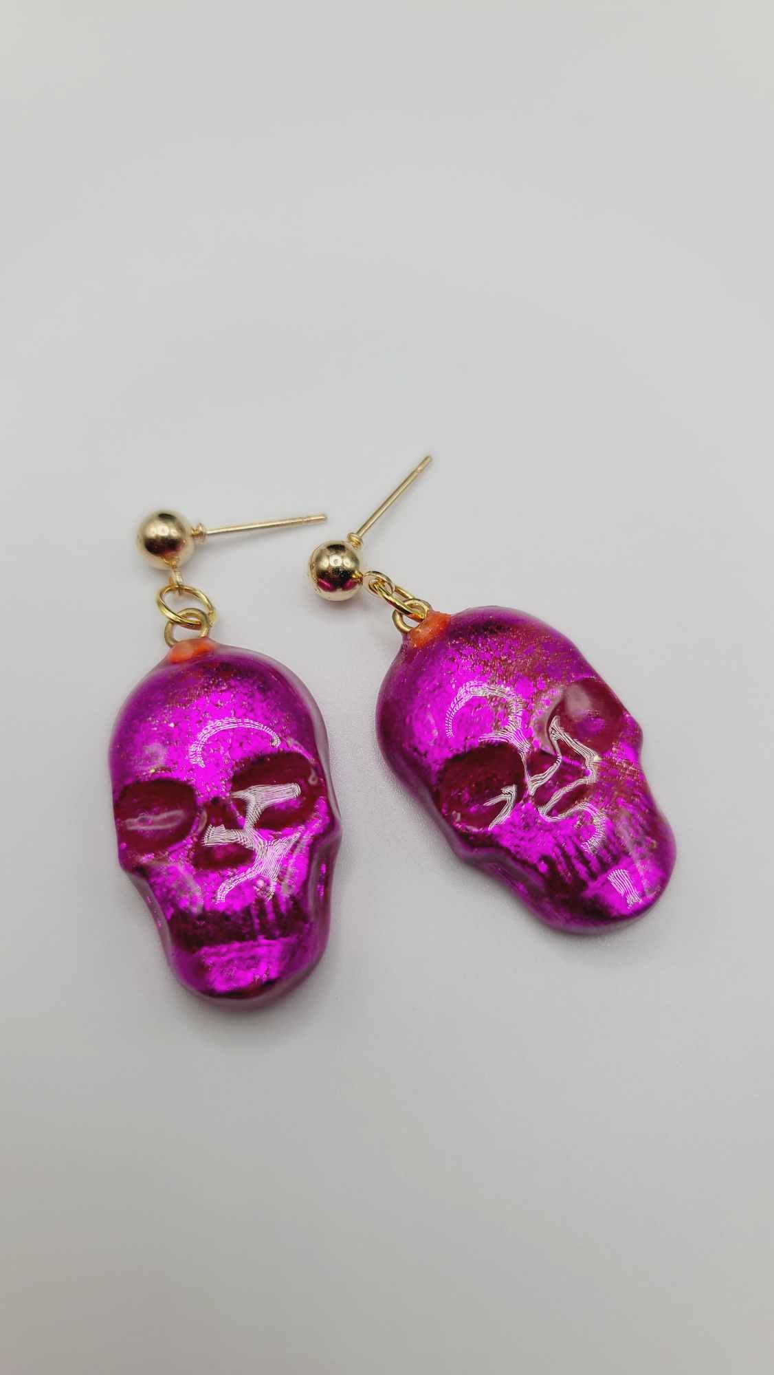 Magenta pink skull Earrings (Short 1430)