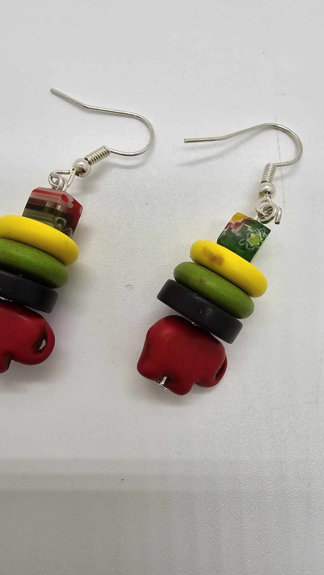 Red elephant Earrings (Short 1462)