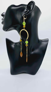Neon green and brown earrings! (1270 Mosaic)