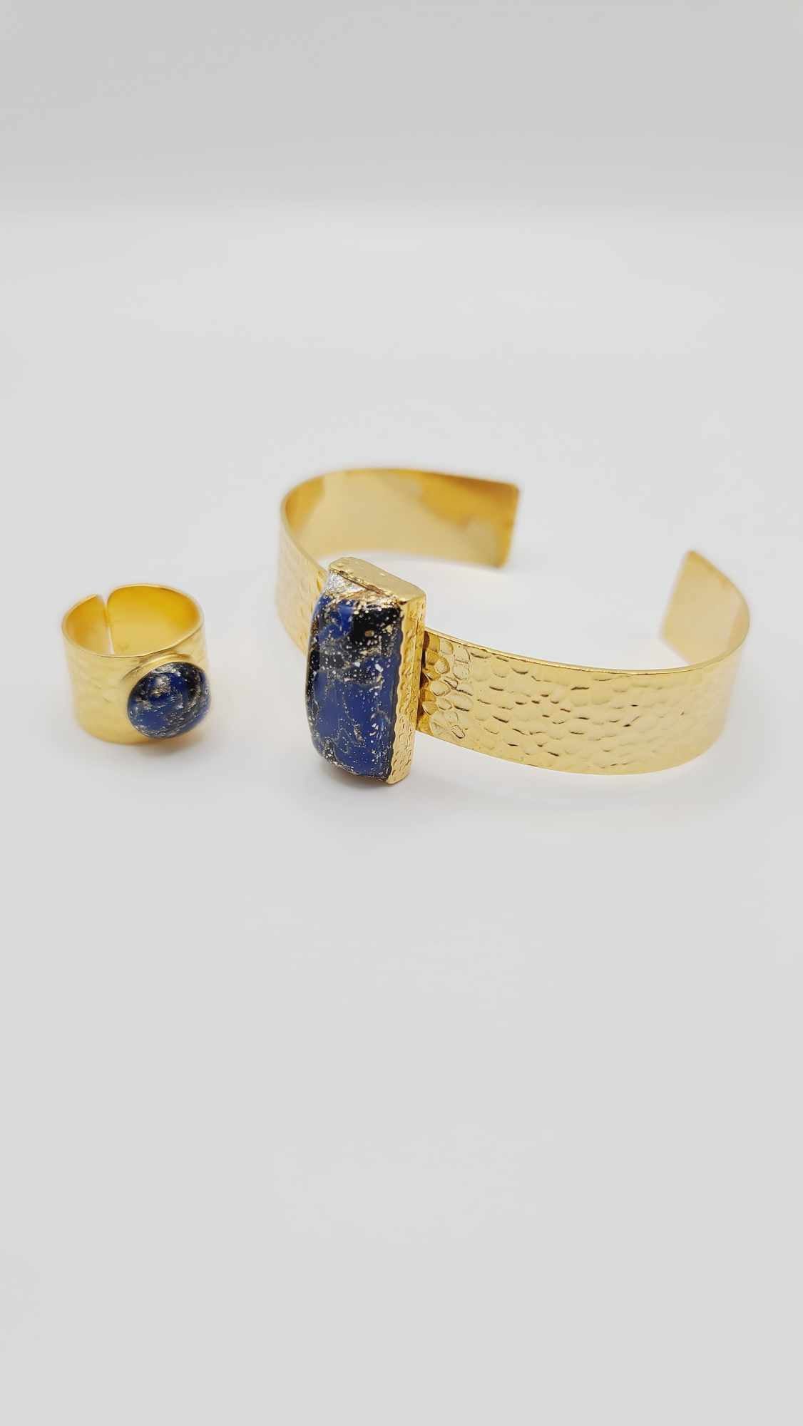 Hammered brass ring (Bracelet 1342)