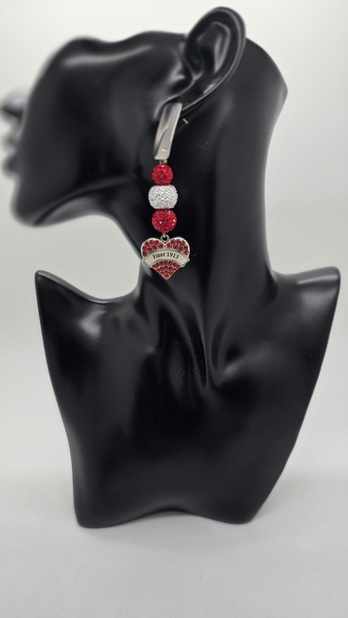 Crimson Legacy Heart Earrings (Short 1690)